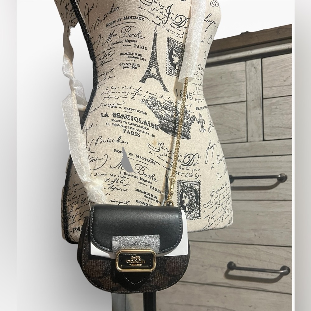 ✨ NWOT Coach Morgan Card Case Crossbody – Signature Canvas ✨ - Picture 2 of 13